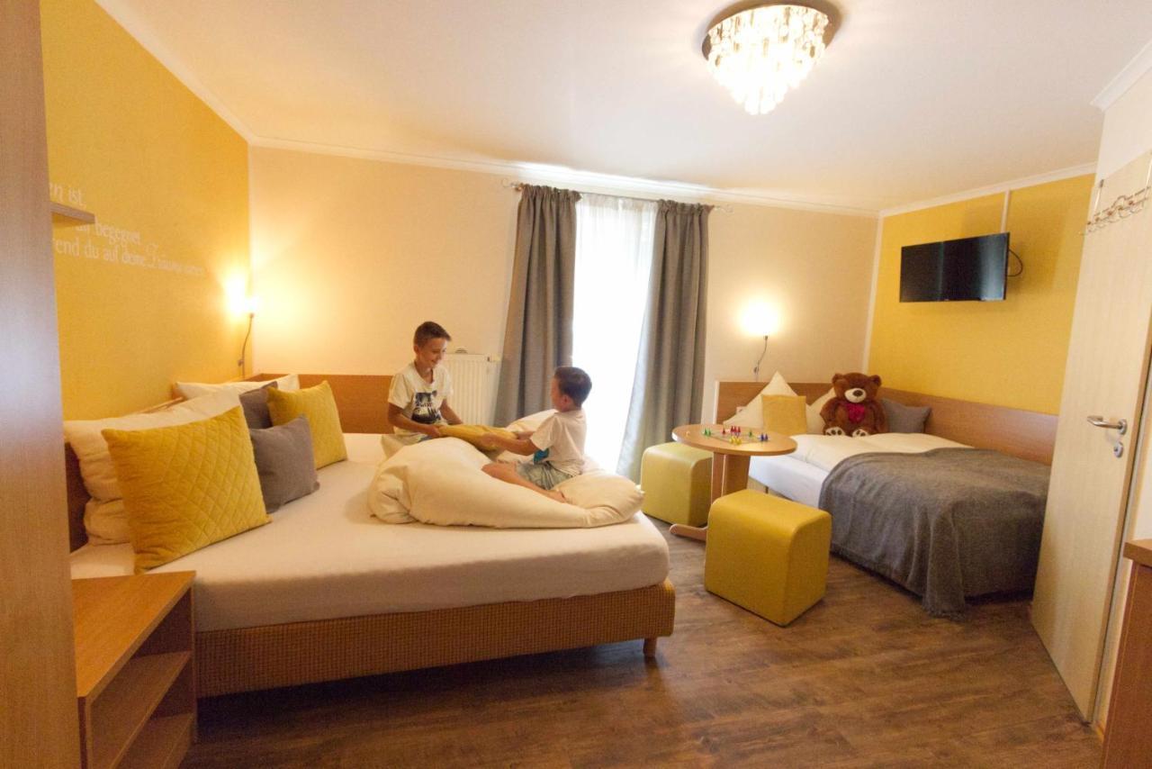 Gaestehaus Zehmerhof Bei Erding فالبيرتسكيرشن المظهر الخارجي الصورة