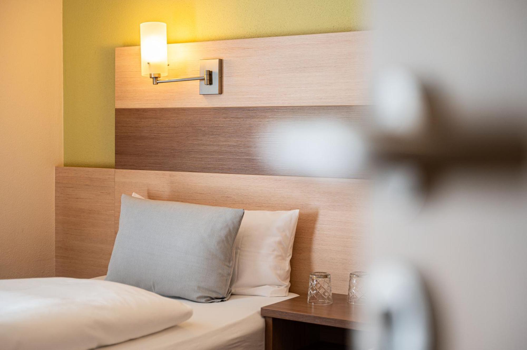 Gaestehaus Zehmerhof Bei Erding فالبيرتسكيرشن المظهر الخارجي الصورة